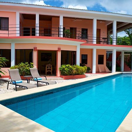 Bed and Breakfast Coral House Пунта-Горда Экстерьер фото