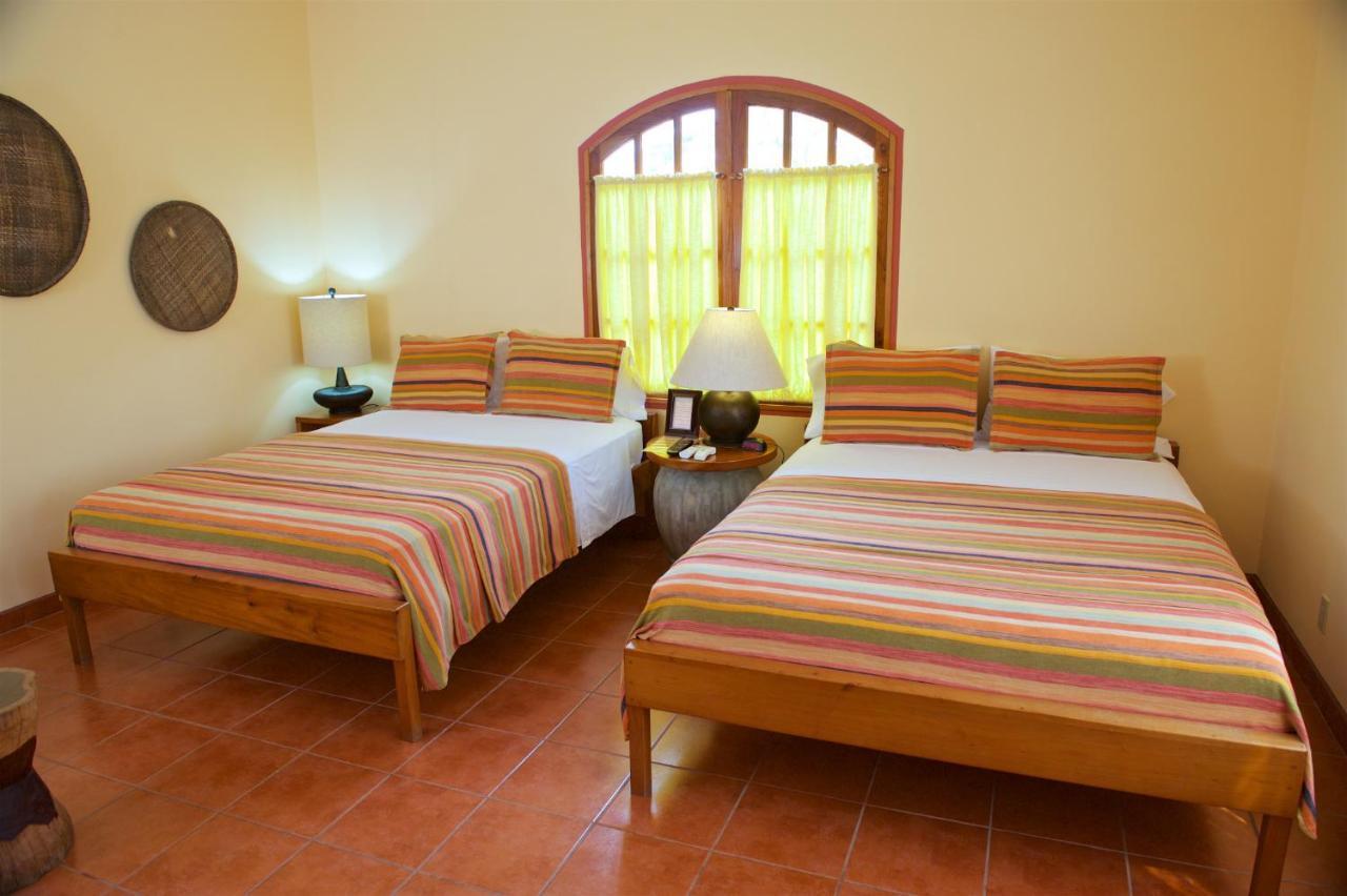 Bed and Breakfast Coral House Пунта-Горда Экстерьер фото
