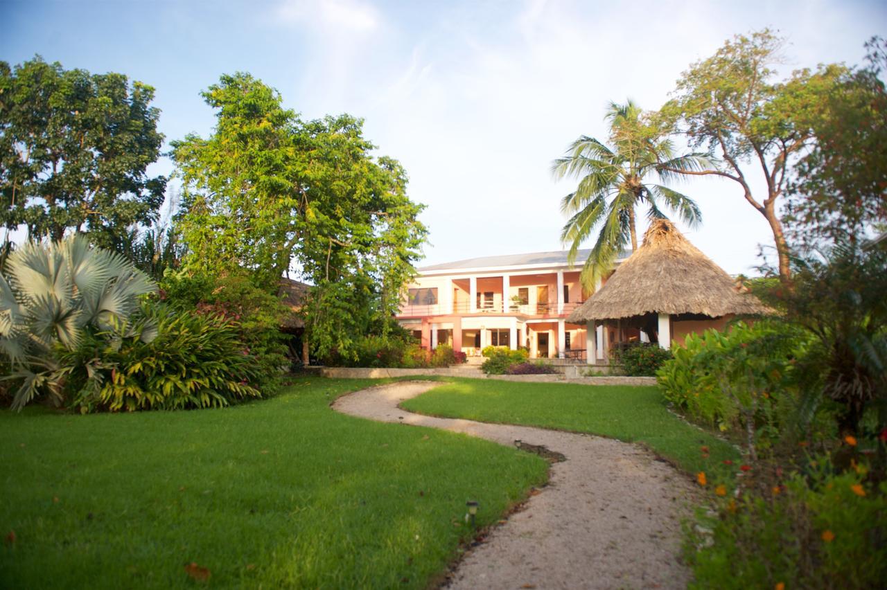 Bed and Breakfast Coral House Пунта-Горда Экстерьер фото